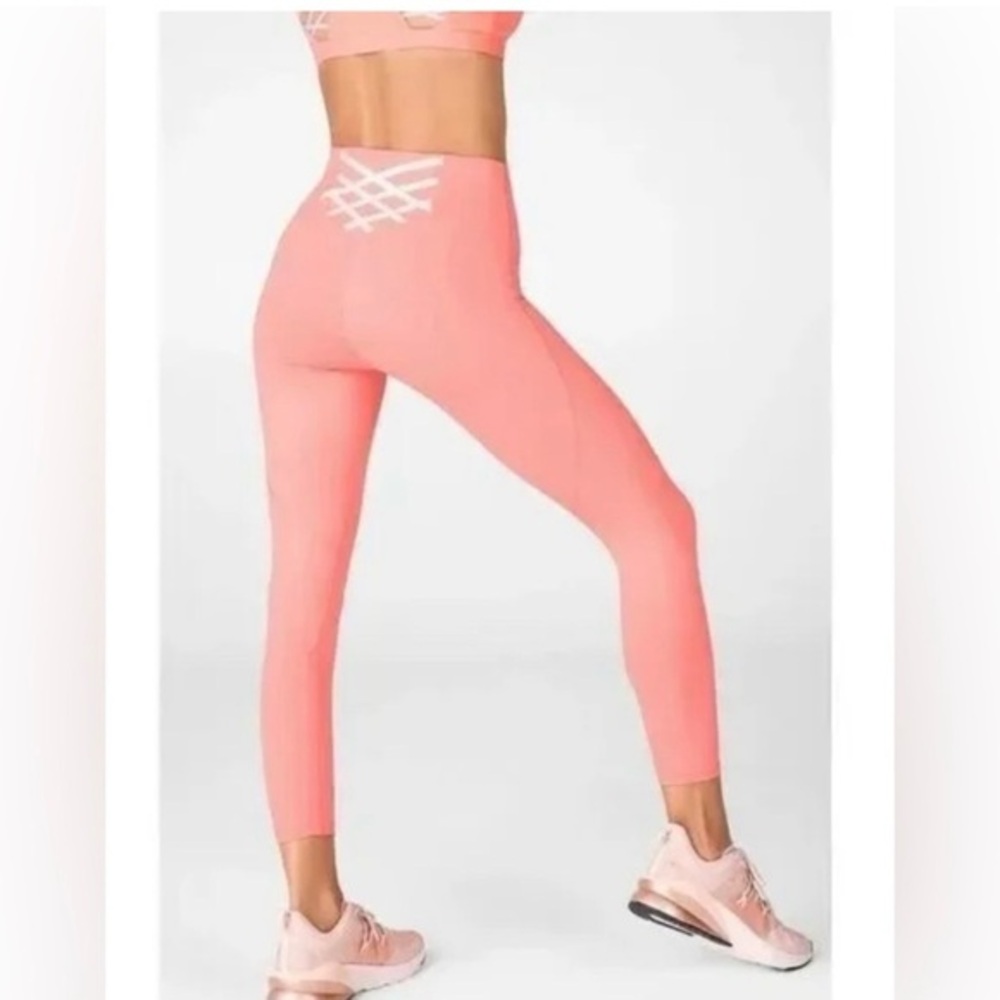 Fabletics Boost Sorbet Seashell PowerHold High-Waisted 7/8 Leggings Size S NWT